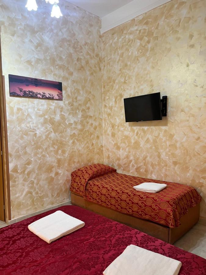Monlight Guest House Рим Екстериор снимка
